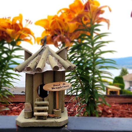 Lakeview Oasis Bed And Breakfast West Kelowna Exterior foto